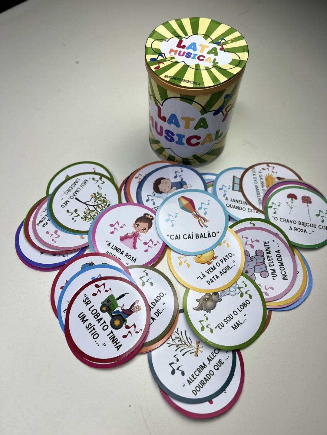 Latas Dinâmica e Musical