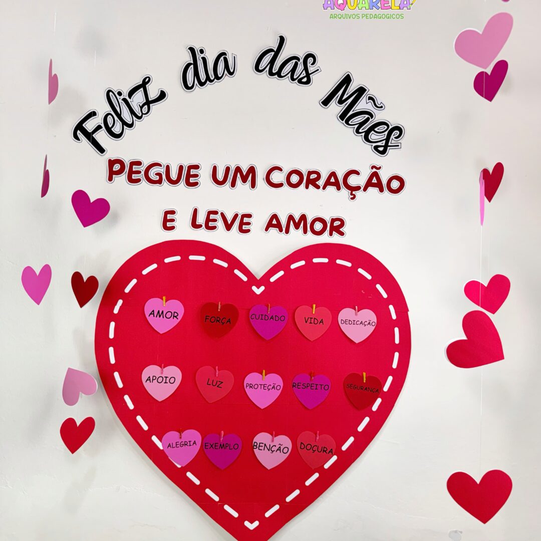 Corações que Encantam Mamãe