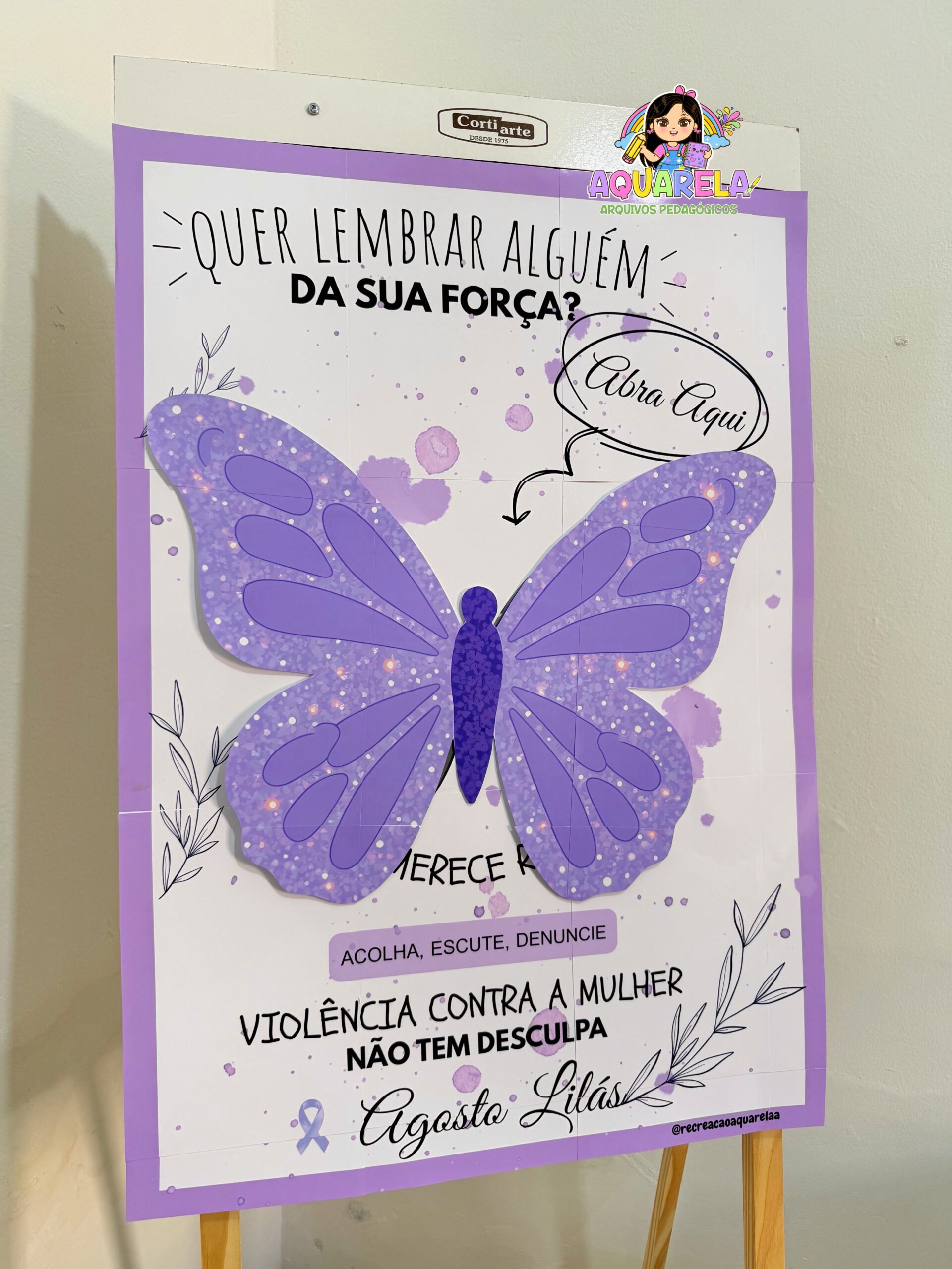 Painel Agosto Lilás